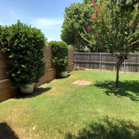 103 Arbor Creek Drive E, Euless, TX 76039