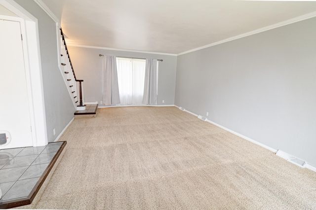 3331 Rosehill Terrace, Waterloo, IA 50701