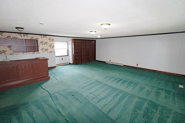 3331 Rosehill Terrace, Waterloo, IA 50701