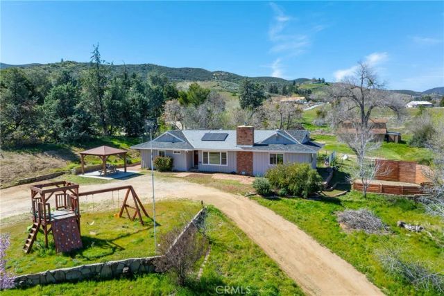 40027 90th Street West, Leona Valley, CA 93551