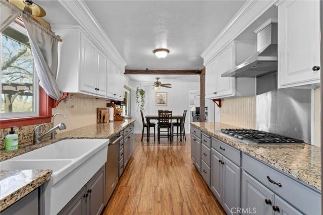 40027 90th Street West, Leona Valley, CA 93551