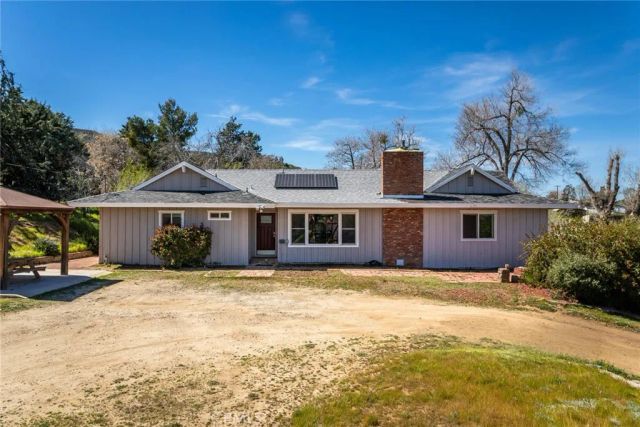 40027 90th Street West, Leona Valley, CA 93551