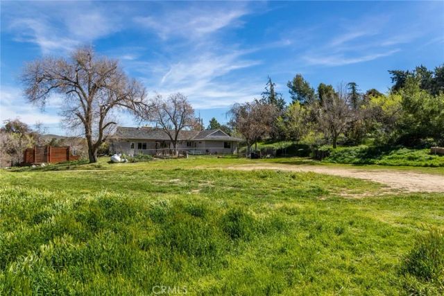 40027 90th Street West, Leona Valley, CA 93551