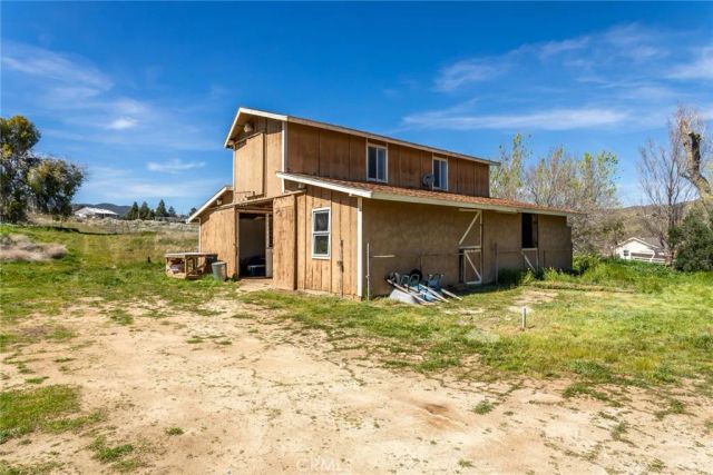 40027 90th Street West, Leona Valley, CA 93551