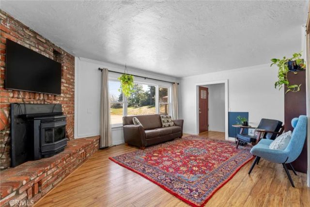 40027 90th Street West, Leona Valley, CA 93551