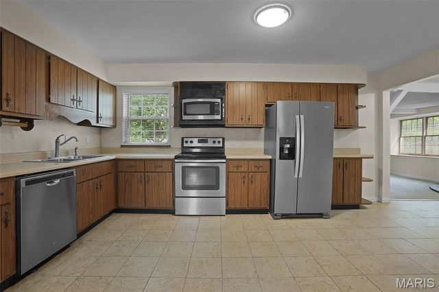 257 Joyce Court, Ballwin, MO 63021