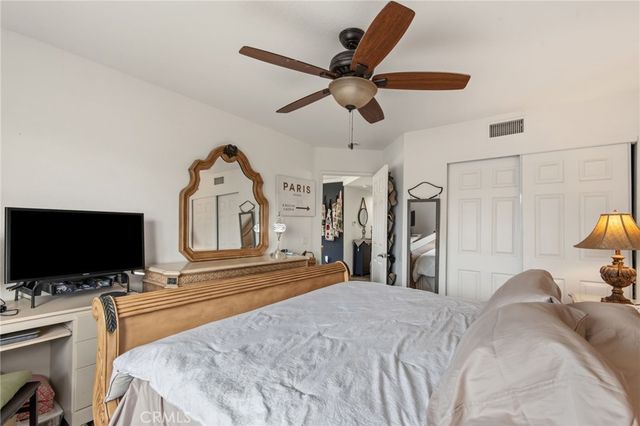 799 Gianni Drive 210, Corona, CA 92879