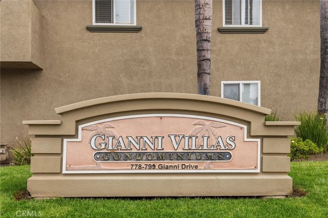 799 Gianni Drive 210, Corona, CA 92879