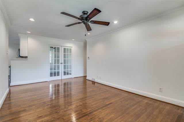 10651 Larchfield Lane, Dallas, TX 75238