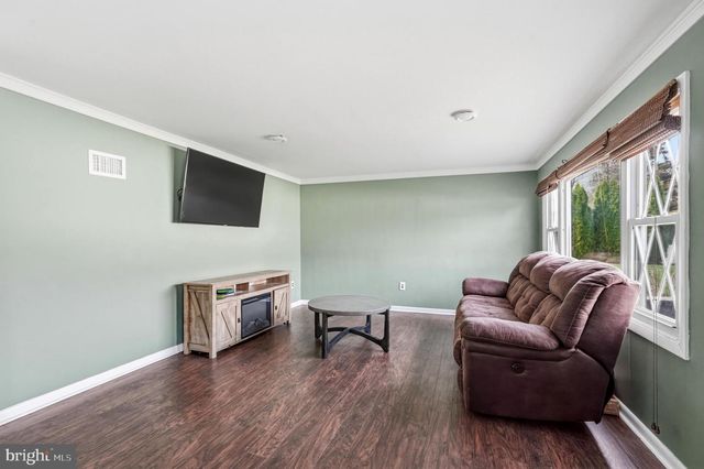 1606 PLEASANT DR, Cherry Hill, NJ 08003