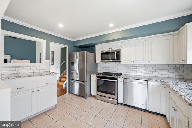 1606 PLEASANT DR, Cherry Hill, NJ 08003