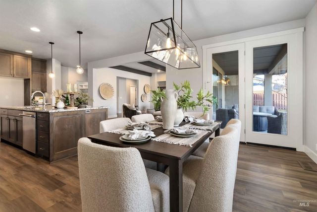 4064 W Temple Dr., Eagle, ID 83616