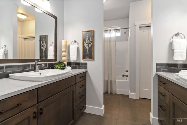 4064 W Temple Dr., Eagle, ID 83616