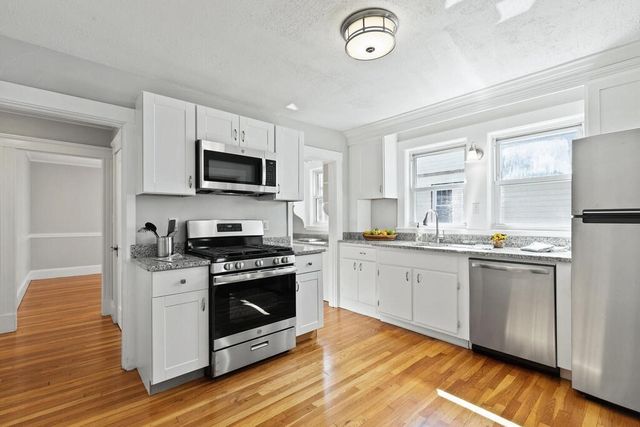 42-44 Albion Street 2, Melrose, MA 02176