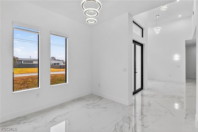 4107 16th ST SW, Lehigh Acres, FL 33976