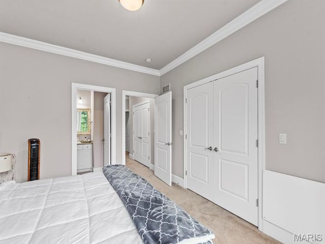 360 Laduemont Drive, St Louis, MO 63141