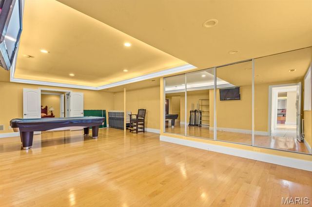 360 Laduemont Drive, St Louis, MO 63141