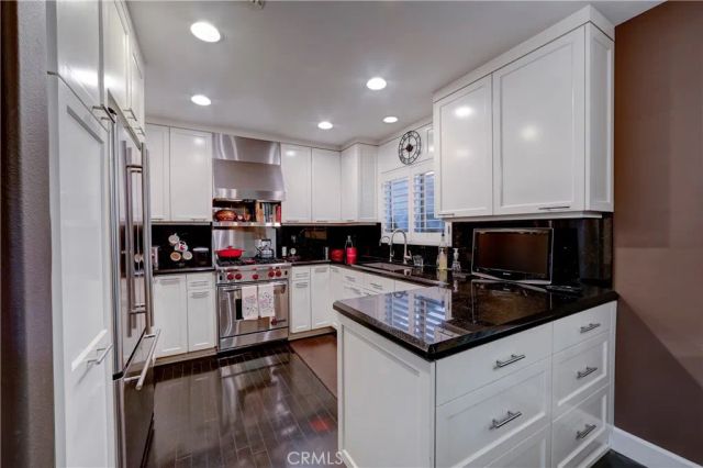 12060 Hoffman 107, Studio City, CA 91604
