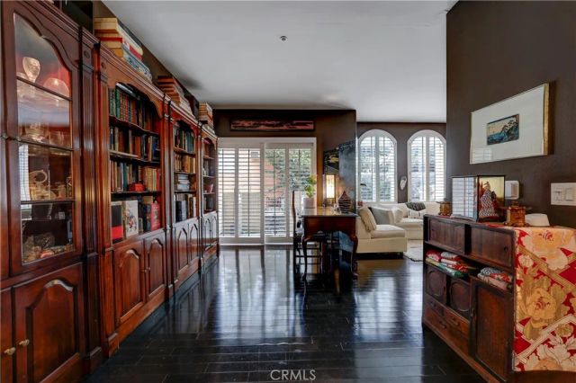 12060 Hoffman 107, Studio City, CA 91604