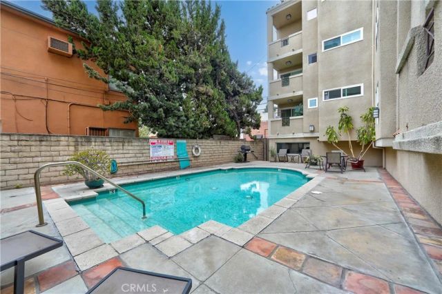 12060 Hoffman 107, Studio City, CA 91604