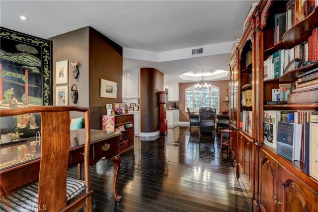 12060 Hoffman 107, Studio City, CA 91604