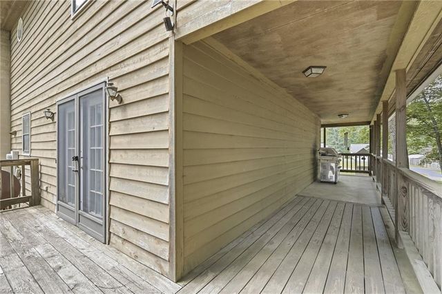1507 NC Highway 65 E, Walnut Cove, NC 27052