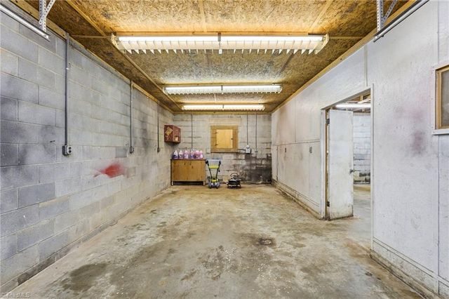1507 NC Highway 65 E, Walnut Cove, NC 27052