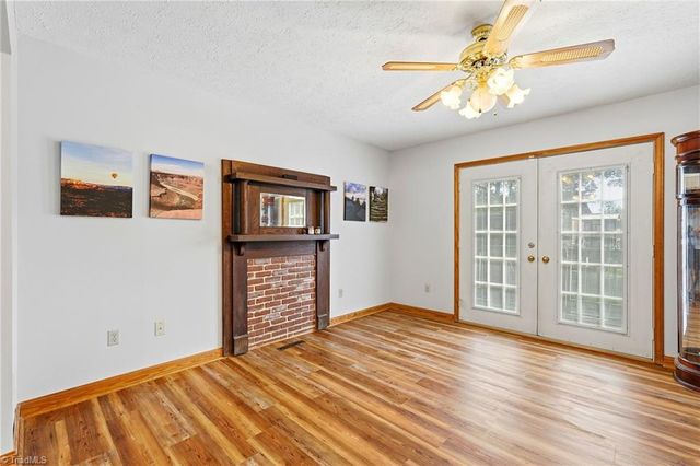 1507 NC Highway 65 E, Walnut Cove, NC 27052