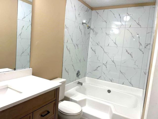 8034 S Bay Court, Riverdale, GA 30274