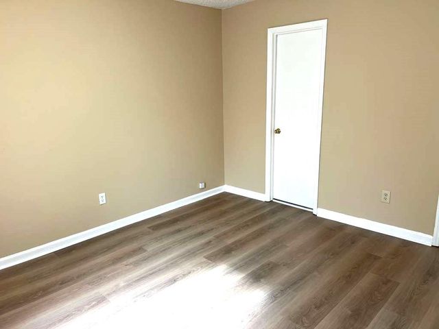 8034 S Bay Court, Riverdale, GA 30274