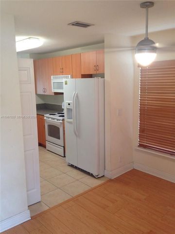 10025 SW 24th Ct, Miramar, FL 33025