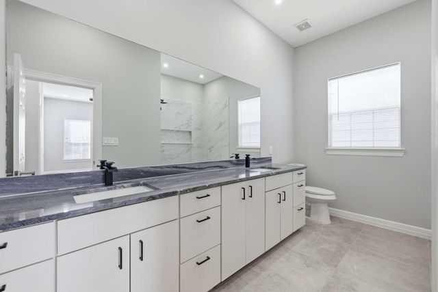 1834 Woodvine Drive, Houston, TX 77055