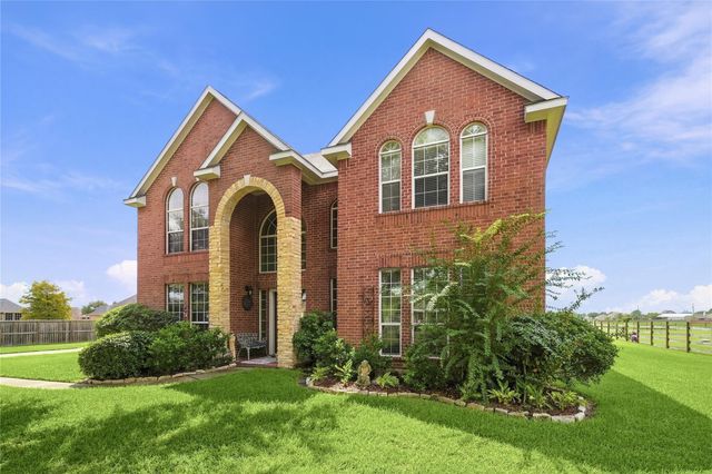 8950 Tumblewood Drive, Beach City, TX 77523