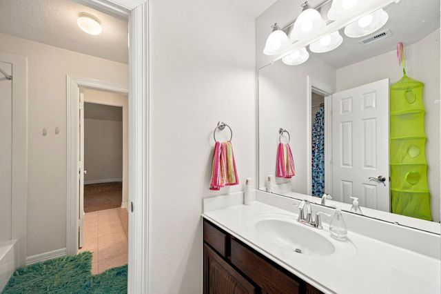 8950 Tumblewood Drive, Beach City, TX 77523