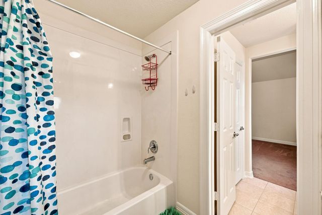 8950 Tumblewood Drive, Beach City, TX 77523