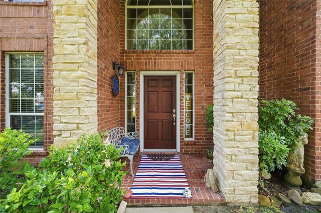 8950 Tumblewood Drive, Beach City, TX 77523