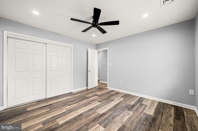 34 SHEPHERD LN, Levittown, PA 19055