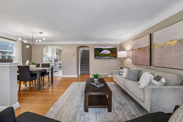 1605 Nokomis Court, Minneapolis, MN 55417