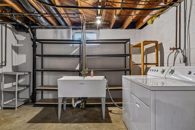 1605 Nokomis Court, Minneapolis, MN 55417