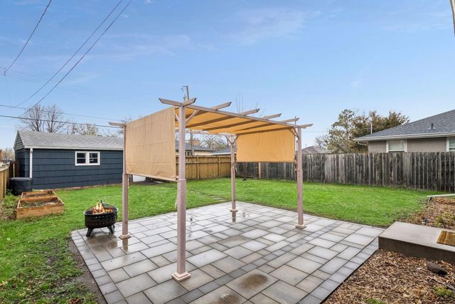 1605 Nokomis Court, Minneapolis, MN 55417