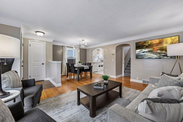 1605 Nokomis Court, Minneapolis, MN 55417