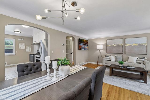 1605 Nokomis Court, Minneapolis, MN 55417