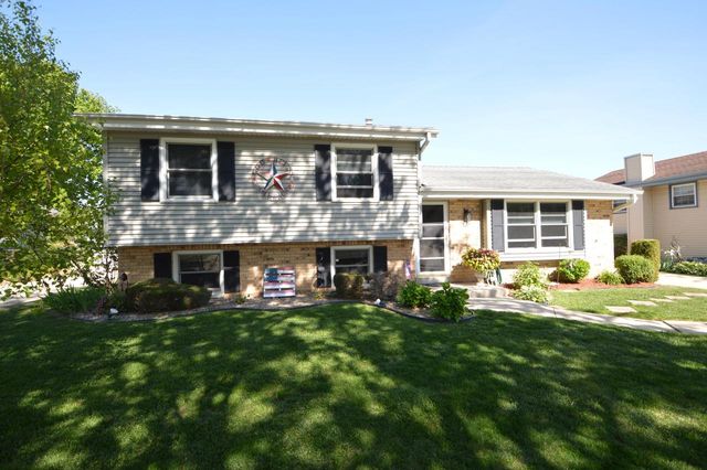 6162 S Delaware AVENUE, Cudahy, WI 53110