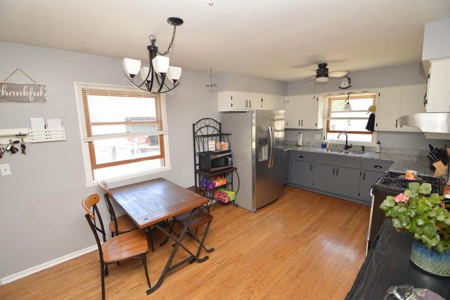 6162 S Delaware AVENUE, Cudahy, WI 53110