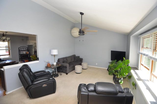 6162 S Delaware AVENUE, Cudahy, WI 53110