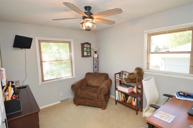 6162 S Delaware AVENUE, Cudahy, WI 53110