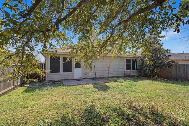 1421 Knottingham Drive, Little Elm, TX 75068