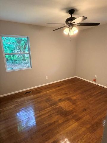 3212 Delmar Lane NW, Atlanta, GA 30311
