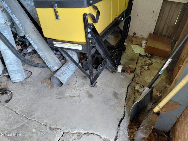 324 W Glenville Road, Glenville, NY 12302