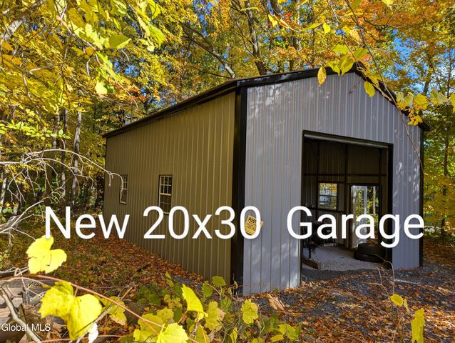 324 W Glenville Road, Glenville, NY 12302